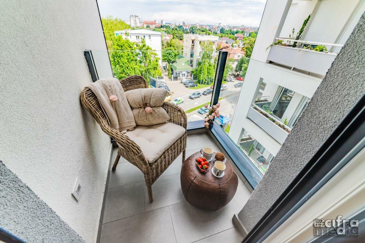 Apartmani Alexandar15 Novi Sad Dış mekan fotoğraf