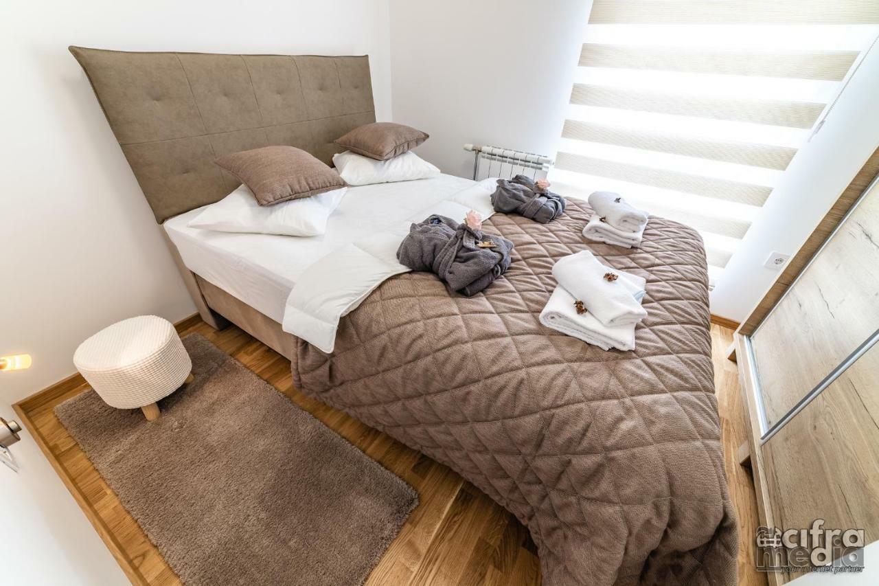 Apartmani Alexandar15 Novi Sad Dış mekan fotoğraf
