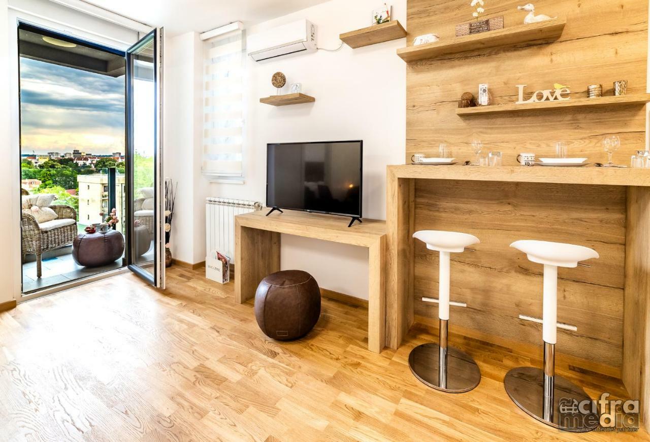 Apartmani Alexandar15 Novi Sad Dış mekan fotoğraf