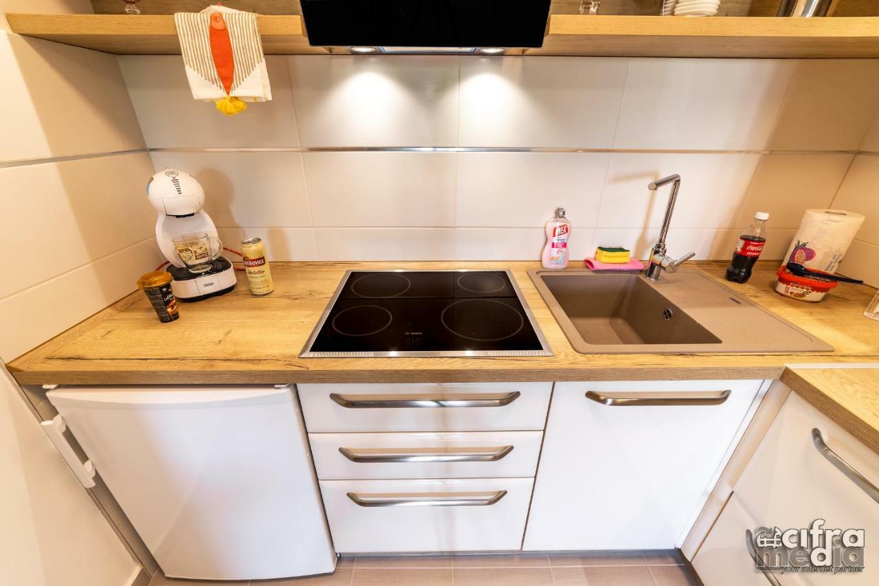 Apartmani Alexandar15 Novi Sad Dış mekan fotoğraf