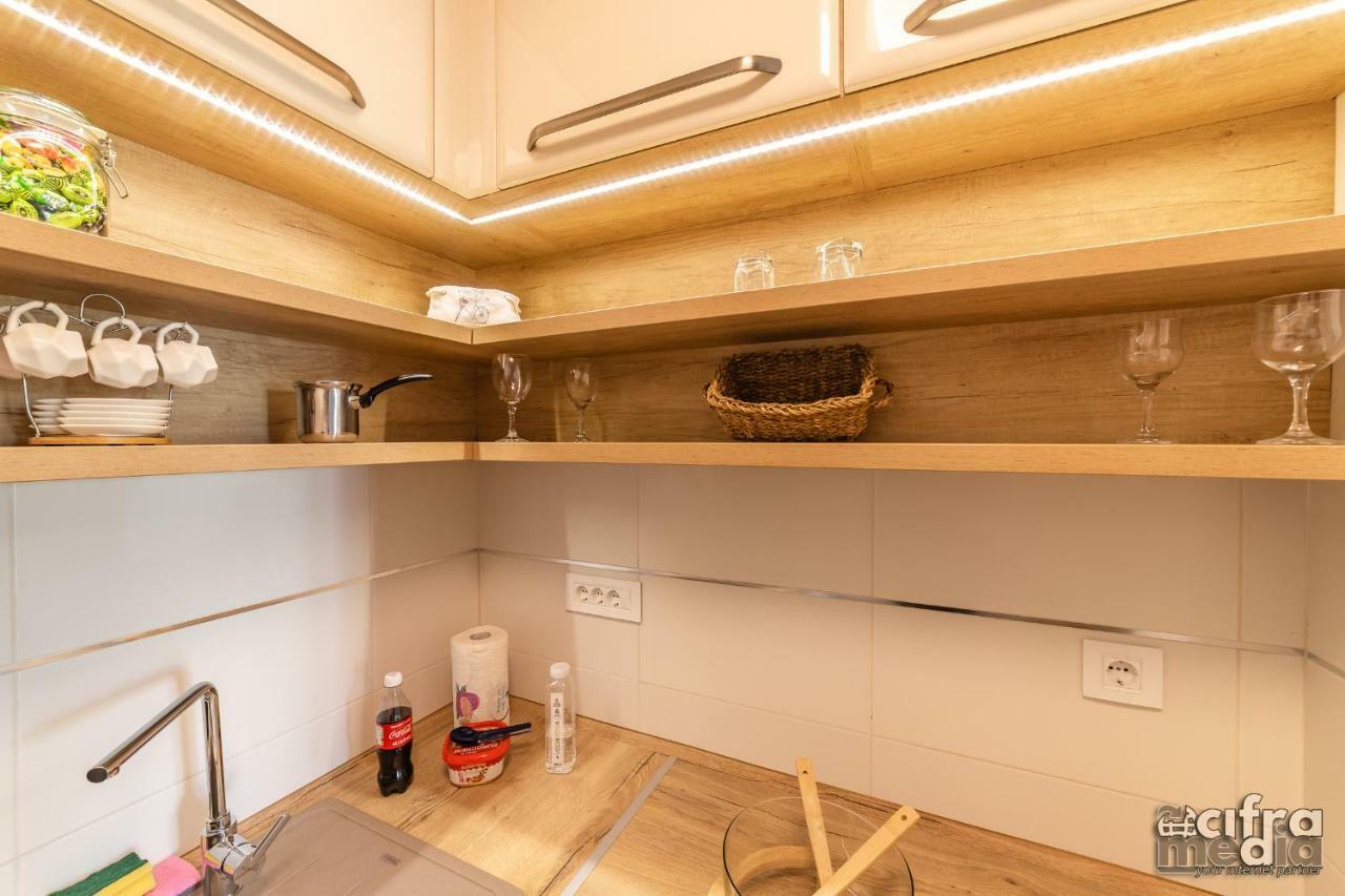 Apartmani Alexandar15 Novi Sad Dış mekan fotoğraf