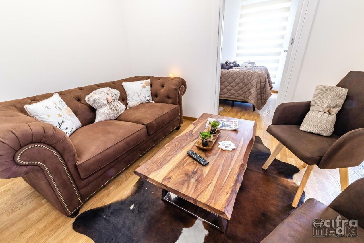 Apartmani Alexandar15 Novi Sad Dış mekan fotoğraf
